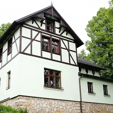 Arosa Ruzova